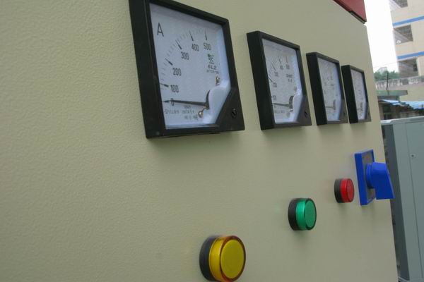 正阳配电柜-3683讲讲配电柜注意事项